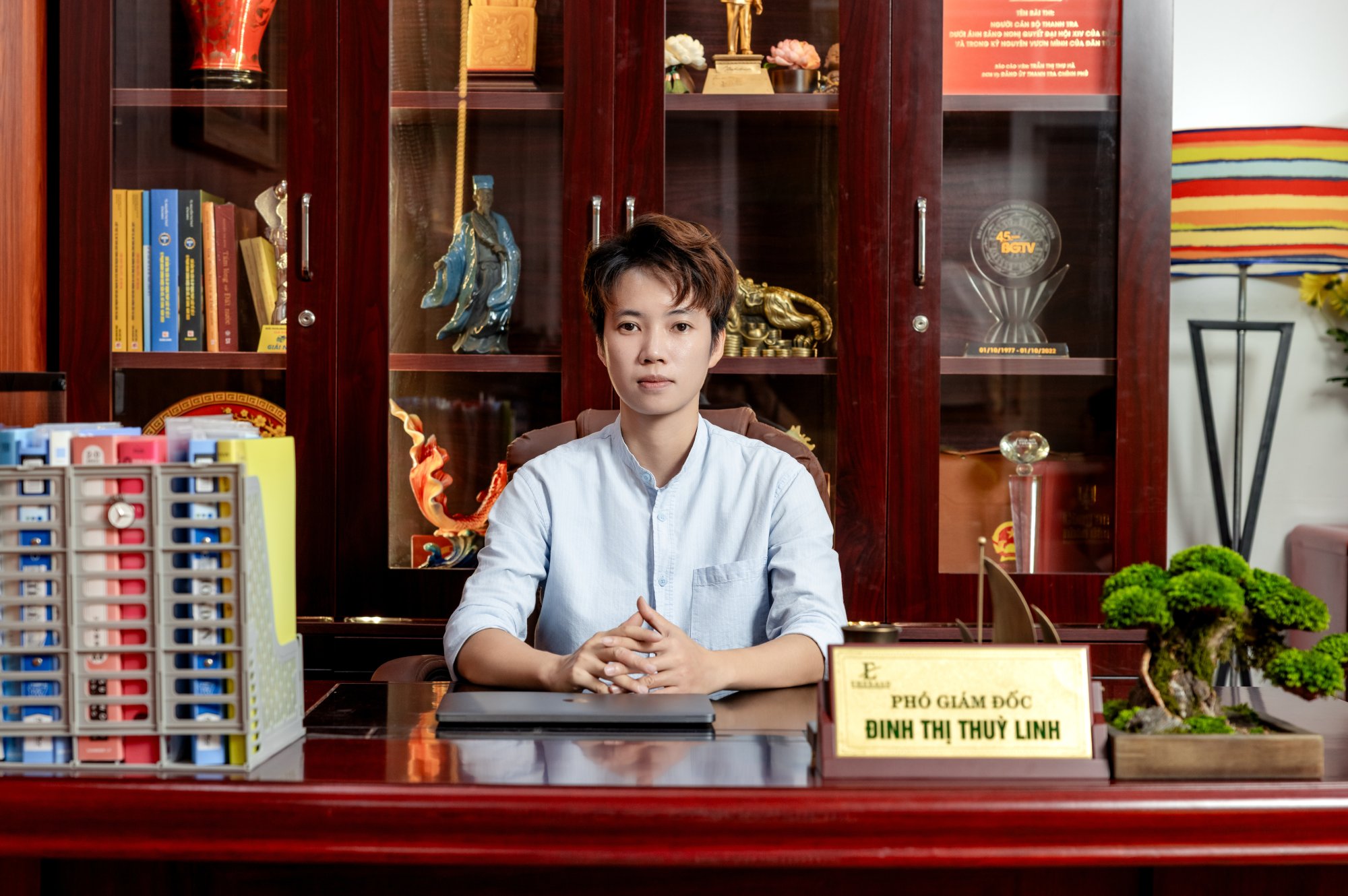 Chân dung Đinh Thị Thuỳ Linh